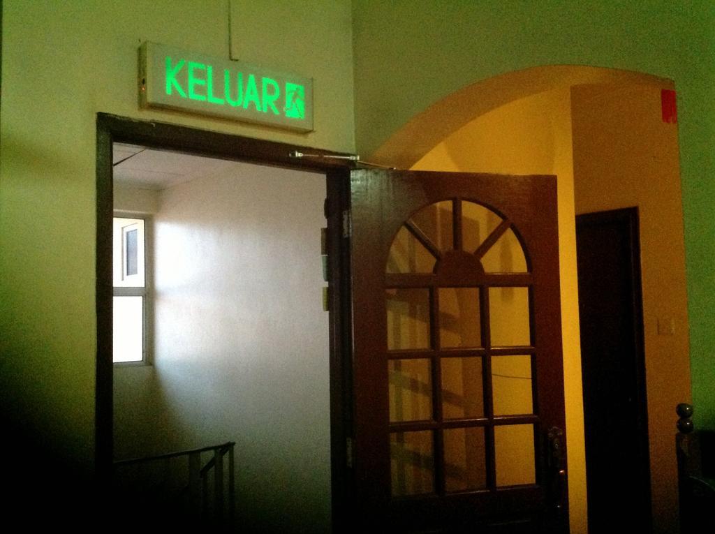 Hotel Morning Glory Kudat Εξωτερικό φωτογραφία