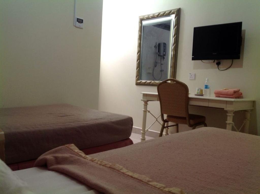 Hotel Morning Glory Kudat Δωμάτιο φωτογραφία